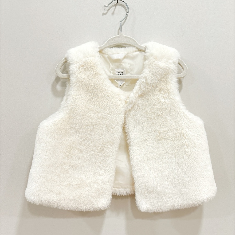 Gap toddler fur vest
